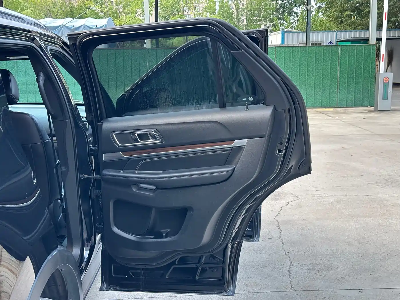 Ford Explorer (Import) 2018 2017 2.3T Elite Edition