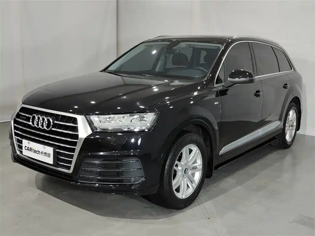 Audi Q7 2019 45 TFSI Comfort фото 4