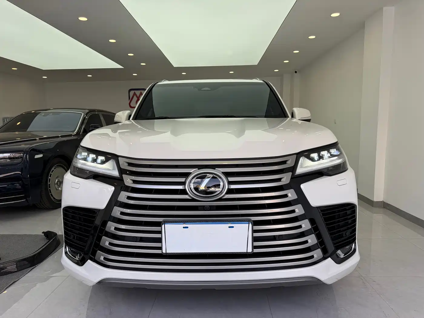 Lexus LX 2025 2025 700h Boundary Edition