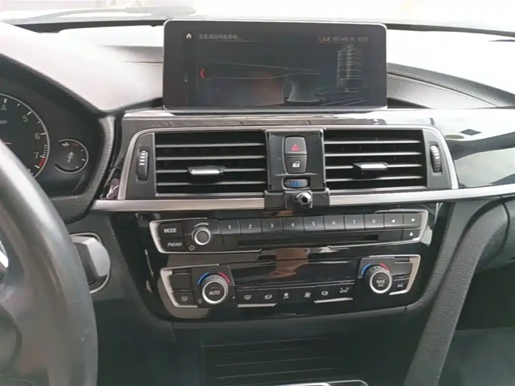 BMW 3 Series 2018 320Li Leading M Sport Package фото 13