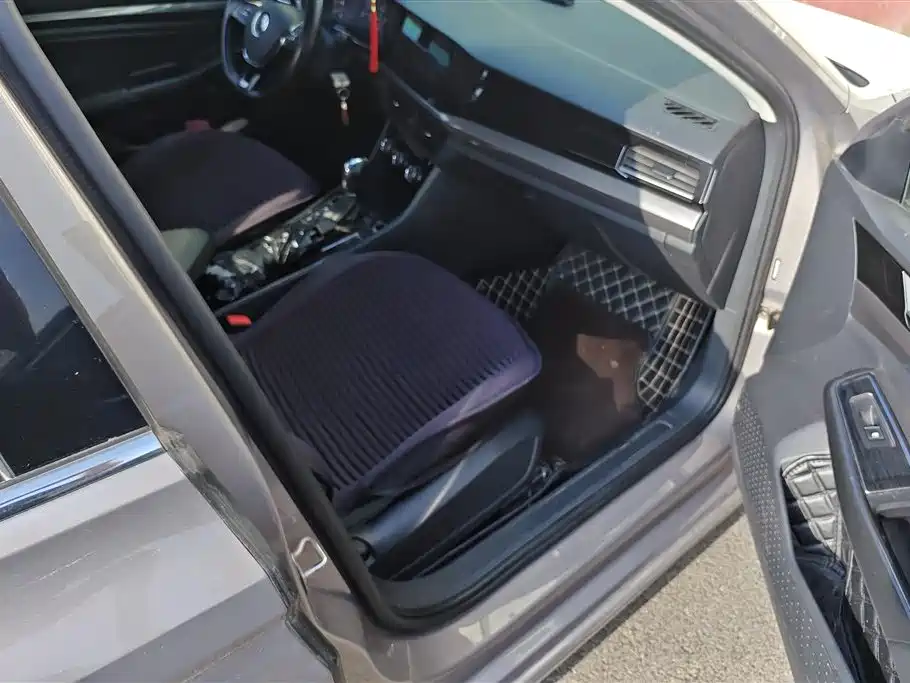Volkswagen Bora 2020 1.5L Automatic Comfort фото 8
