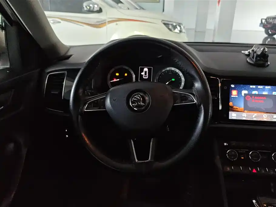 Škoda Kodiaq 2018 Facelift TSI330 7-seat 2WD Premium Luxury Edition фото 15