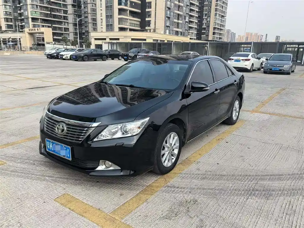Toyota Camry 2012 2.5G Luxury Edition