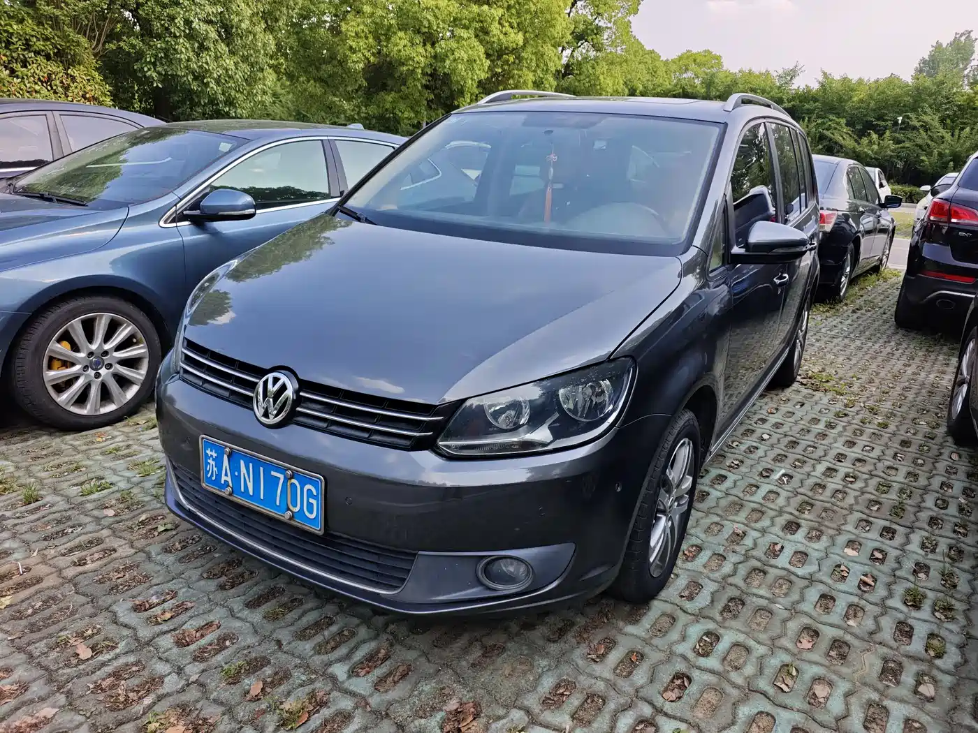 Volkswagen Touran 2013 1.4T Manual Trend 5-seater