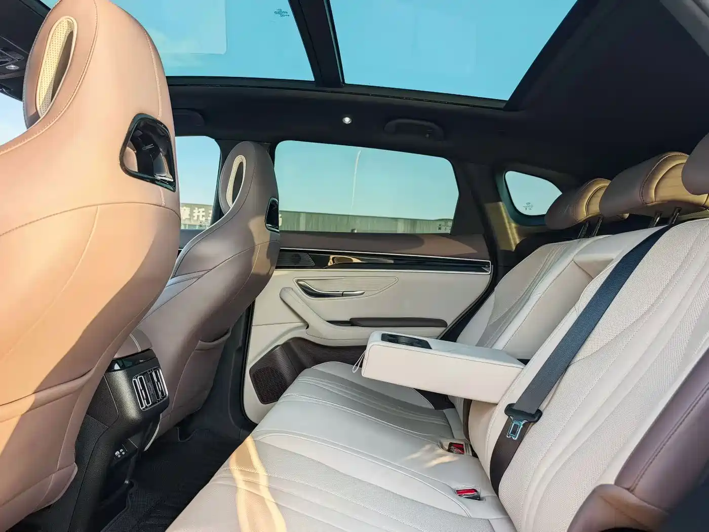 BYD Song PLUS PHEV 2025 2025 DM-i 112KM Honor
