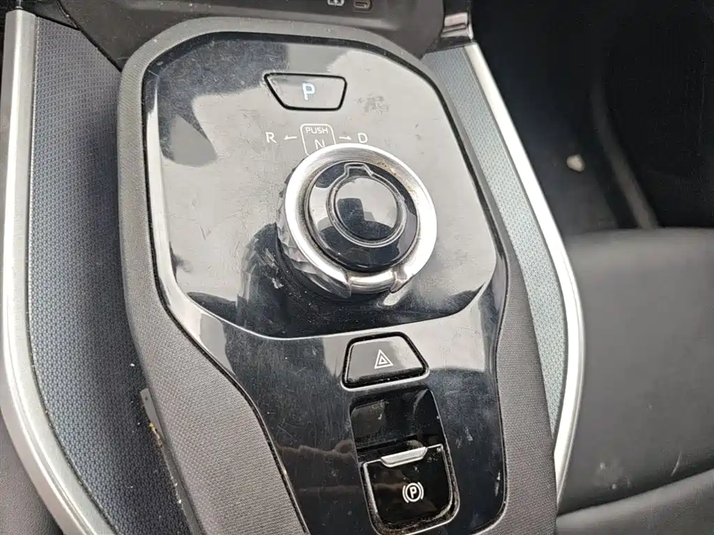 Toyota bZ3 2024 517km Elite PRO фото 10