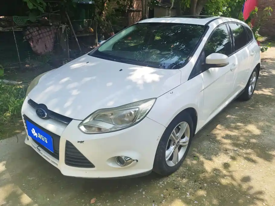 Фото 1 - Ford Focus