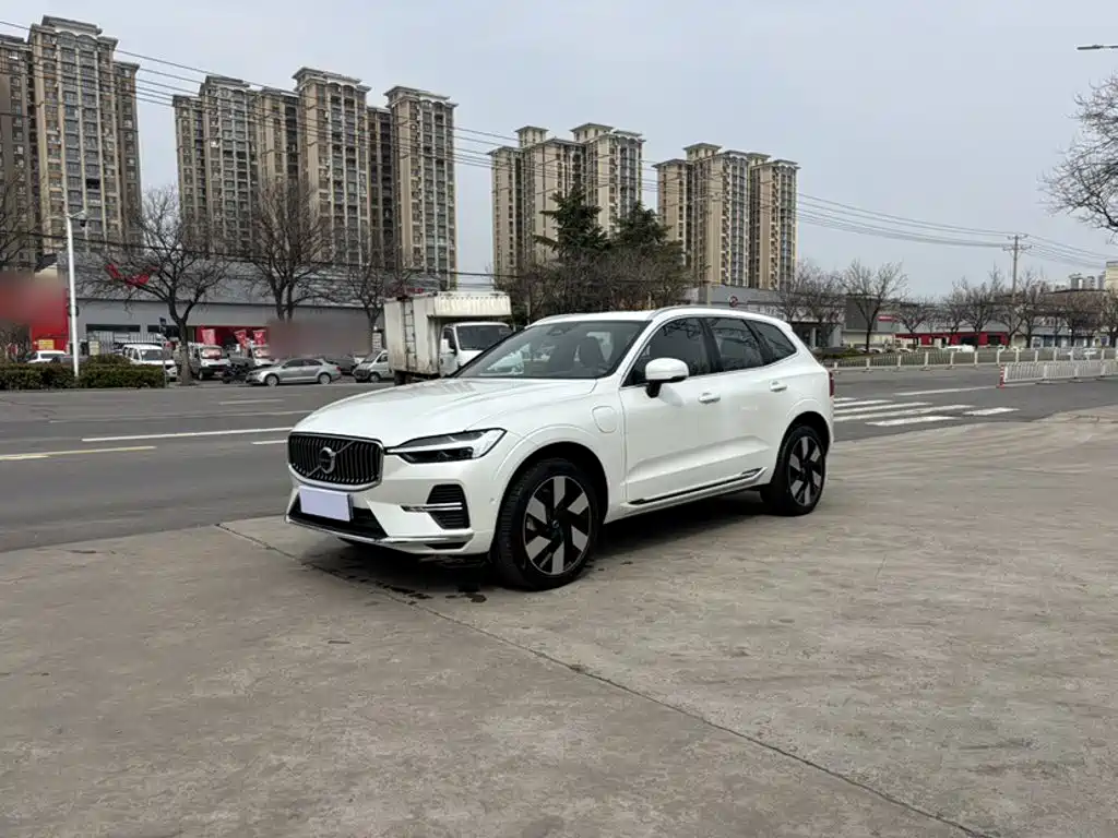 Volvo XC60 Plug-in Hybrid 2024 2025 Plug-in Hybrid Long Range AWD Zhiya Luxury Edition