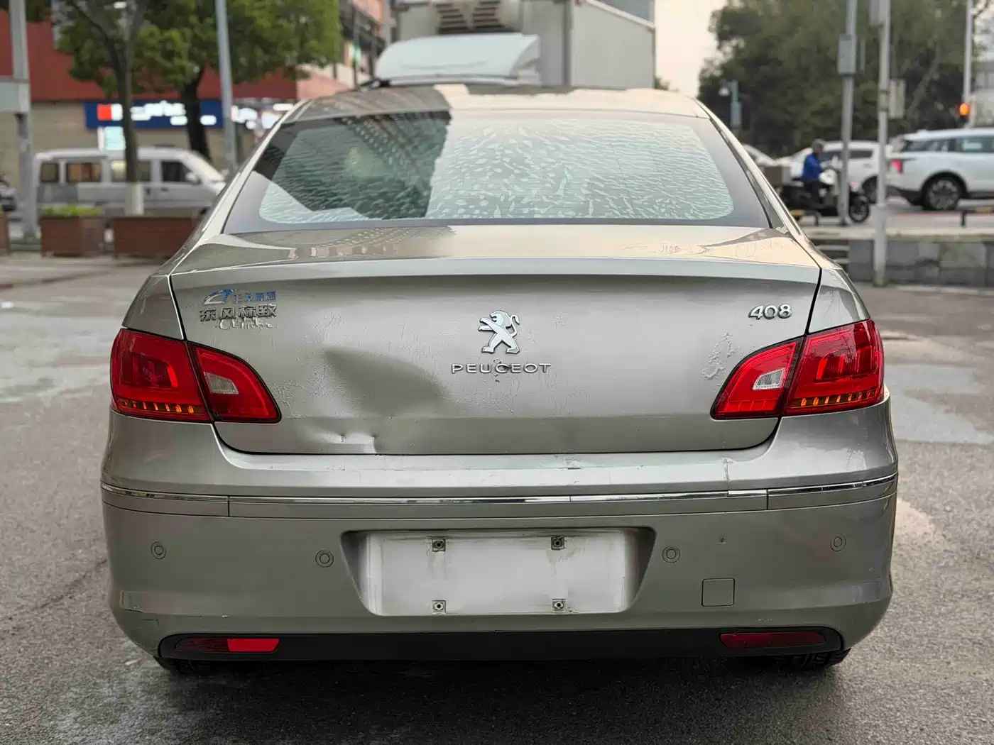 Peugeot 408 2013 2.0L Automatic Comfort Edition фото 5