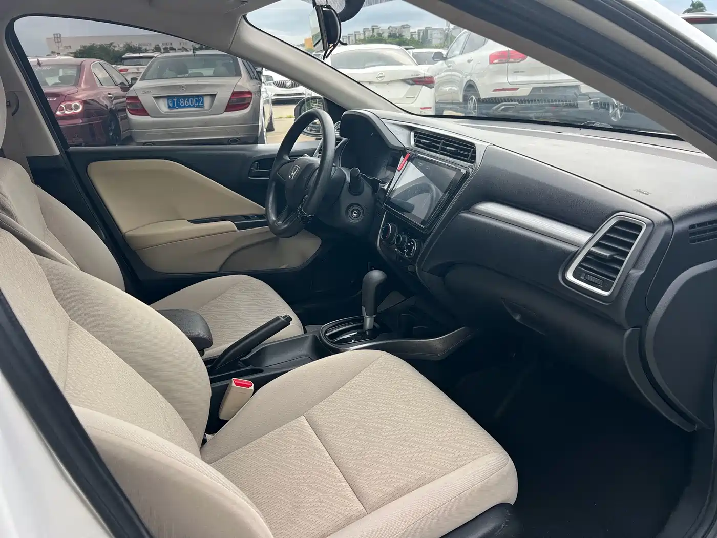 Honda Greiz 2016 2016 1.5L CVT Classic Edition