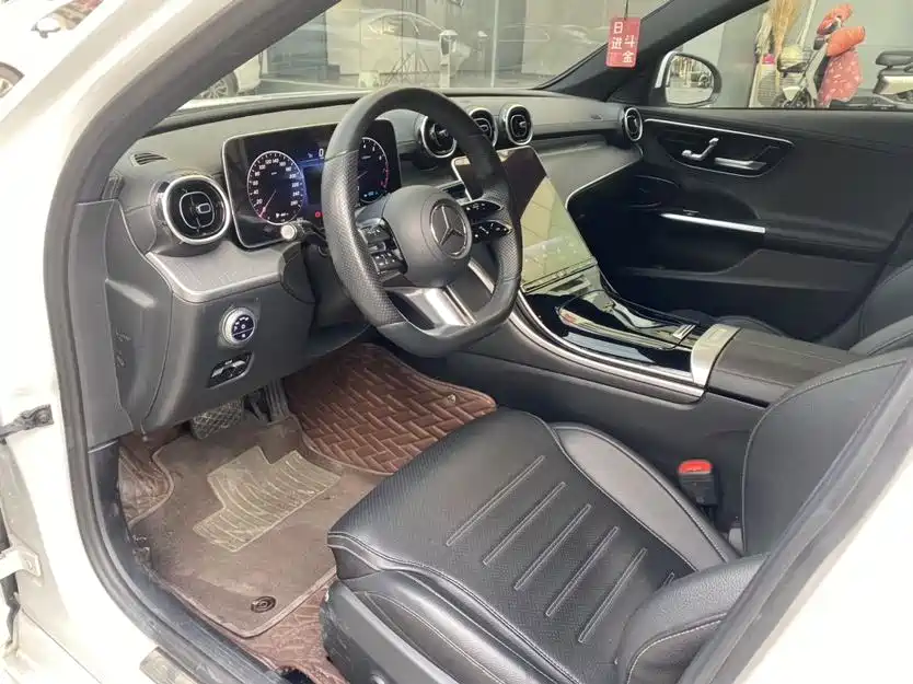 Mercedes-Benz C-Class 2022 C 200 L Sport Version фото 4