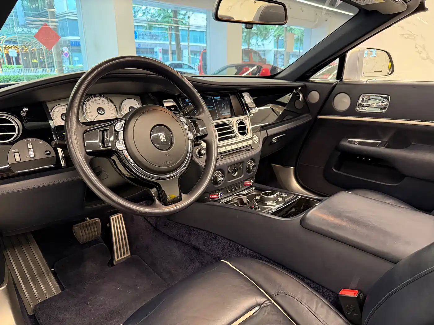 Rolls-Royce Dawn 2018 2018 6.6T Standard