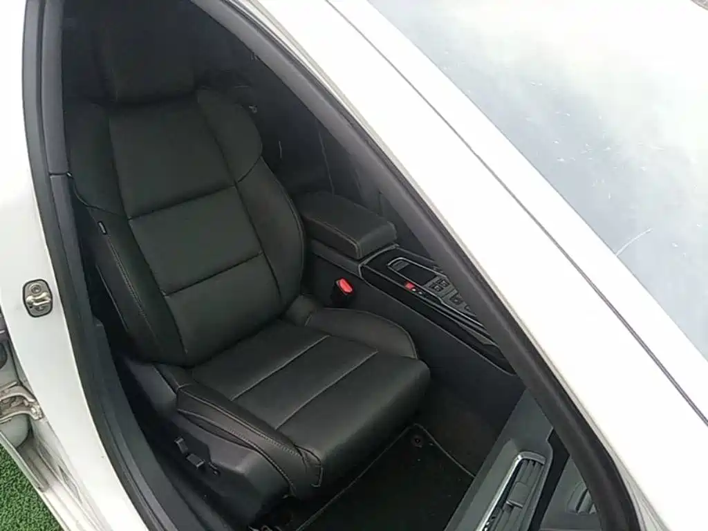 Фото 25 - Peugeot 508