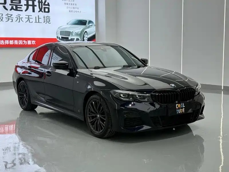 Фото 1 - BMW 3 Series