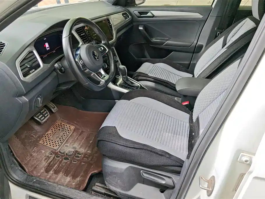 Volkswagen T-ROC 2020 280TSI DSG 2WD R-Line фото 9
