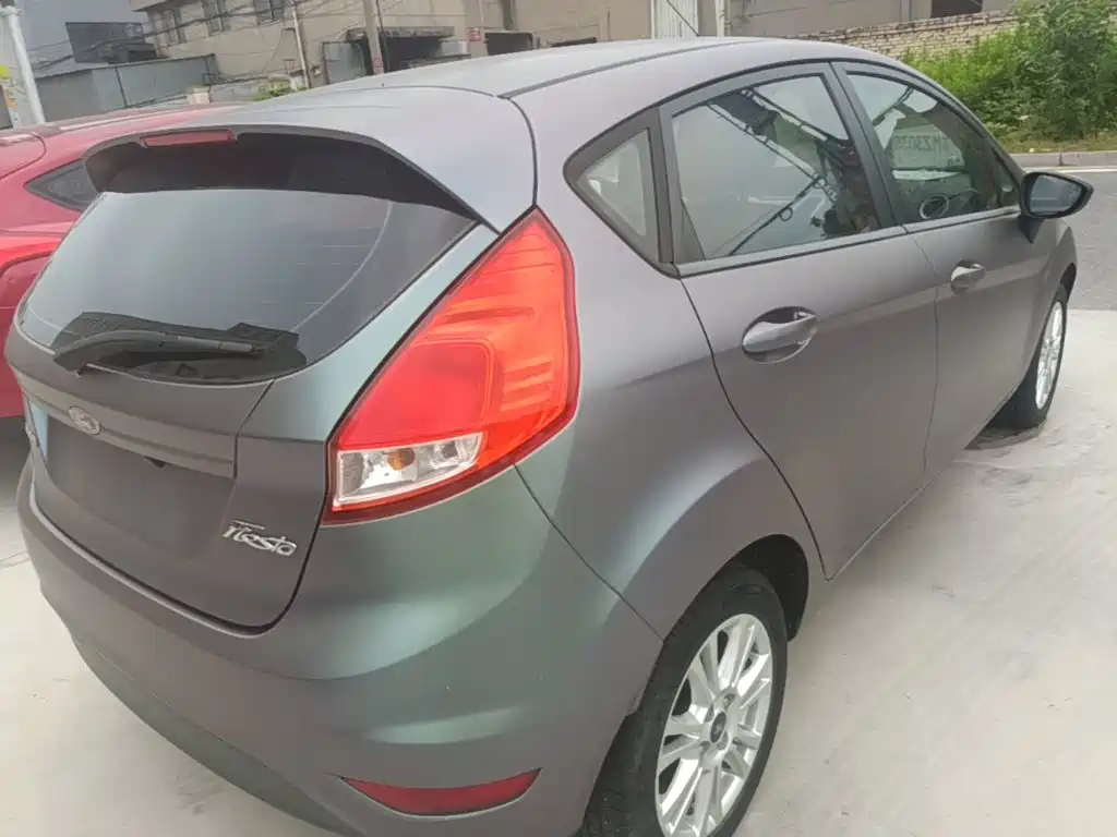 Ford Fiesta 2016 2013 Hatchback 1.5L Automatic Fashion