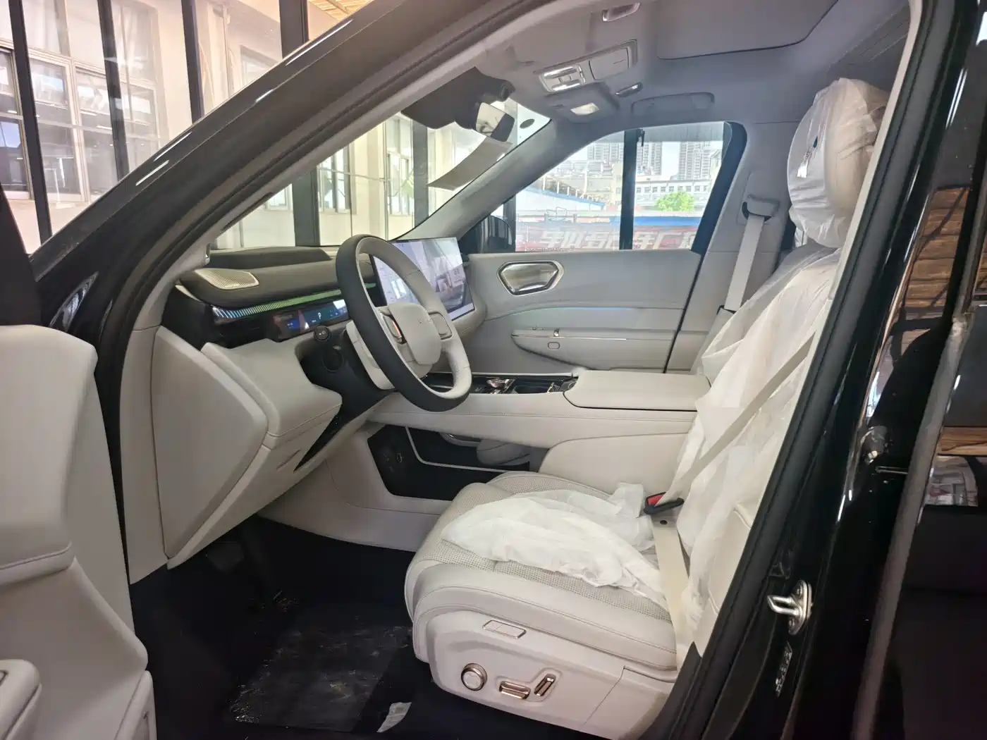Lynk & Co 900 2026 2025 2.0T Ultra