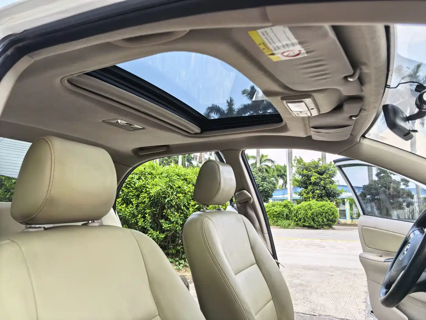 Toyota Corolla 2013 1.6L Automatic Excellence Edition фото 17