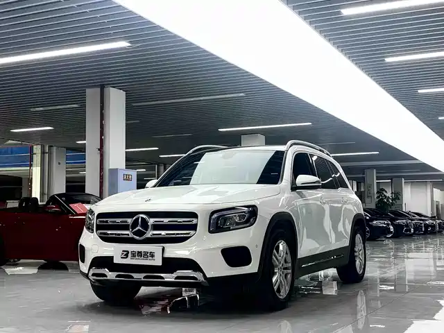 Mercedes-Benz GLB 2022