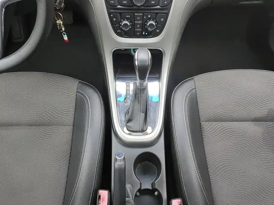 Фото 16 - Buick Excelle