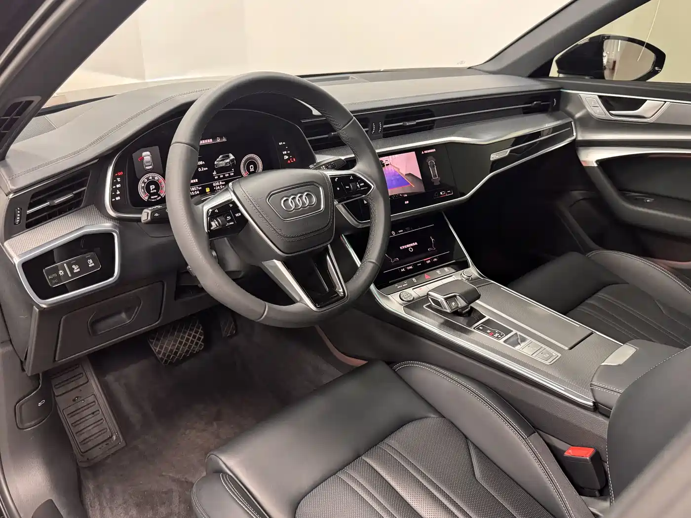 Audi A6L 2025 40 TFSI Luxury Sport фото 11