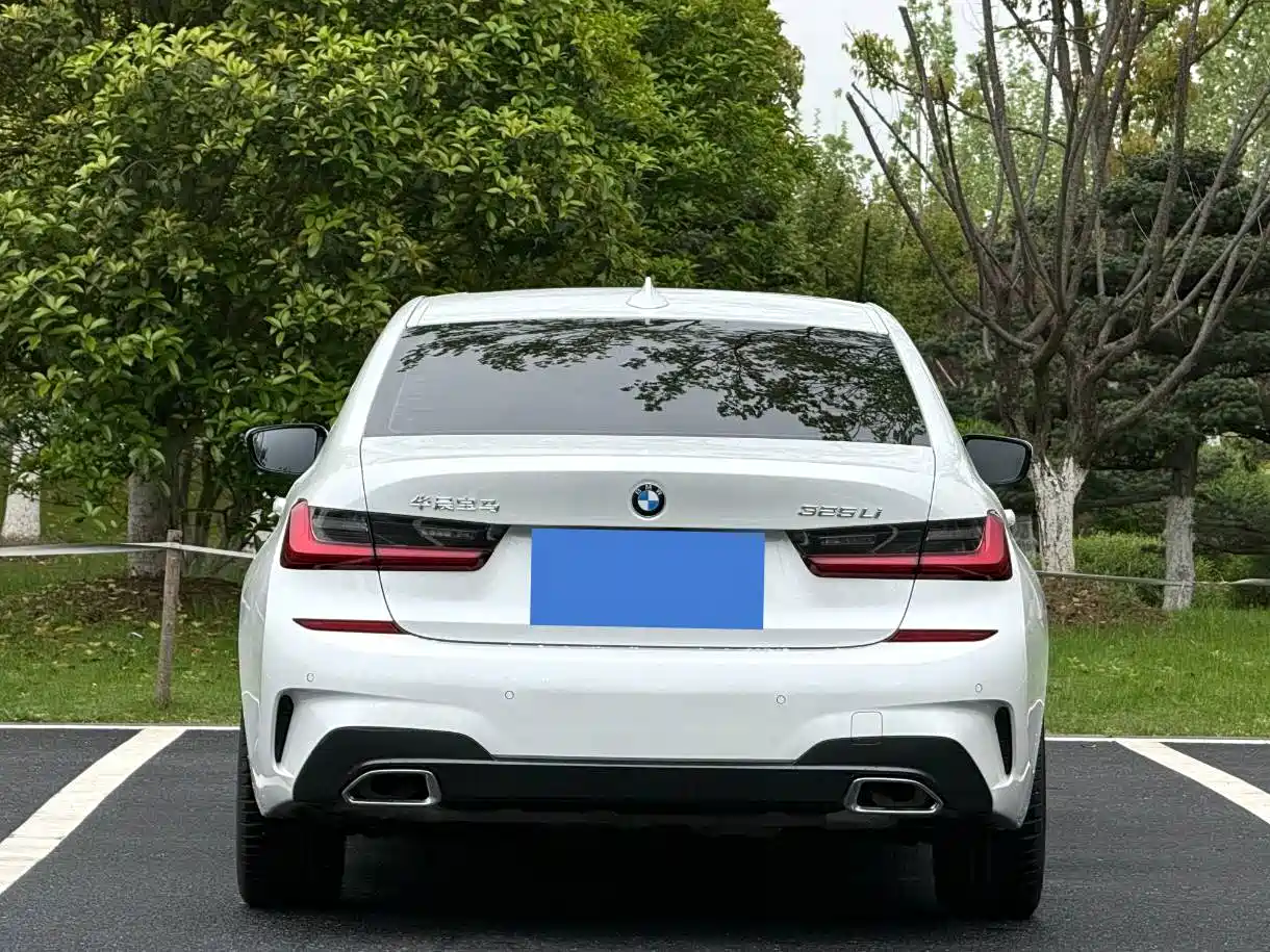 BMW 3 Series 2022 325Li M Sport Package фото 5