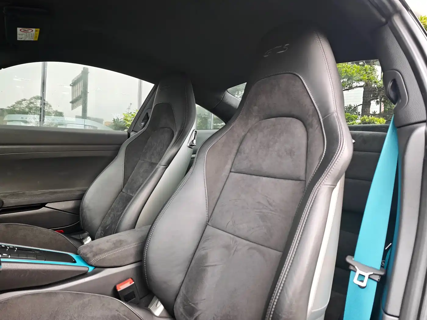 Porsche 911 2017 Carrera Cabriolet GTS 3.0T фото 4