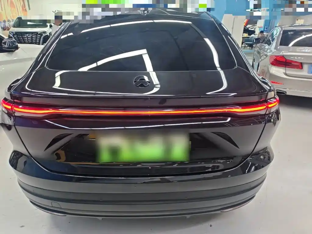 Фото 6 - NIO EC6
