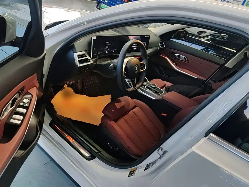BMW i3 2025 eDrive 35 L фото 16
