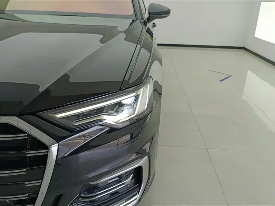 Audi A6L 2024 45 TFSI Premium Dynamic фото 5