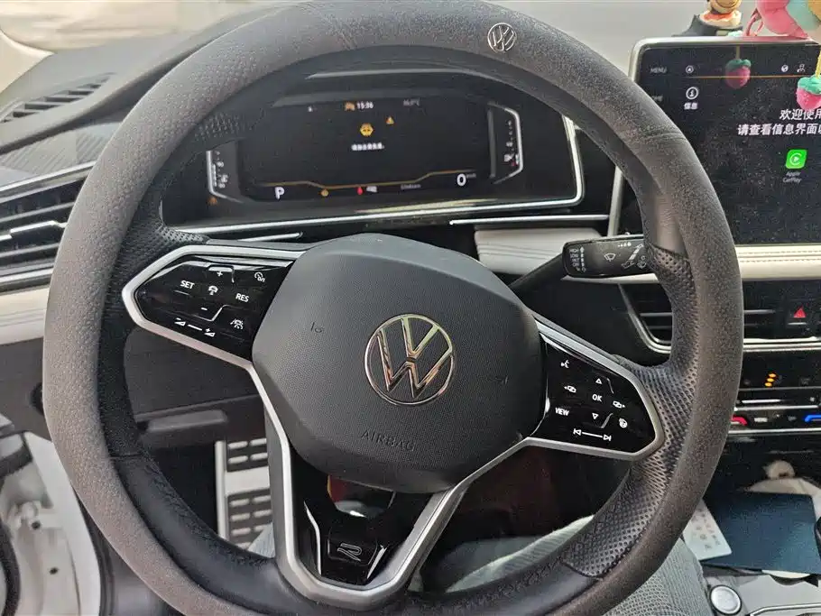 Volkswagen Tiguan L 2023 Facelift 330TSI Auto FWD R-Line Premium фото 14