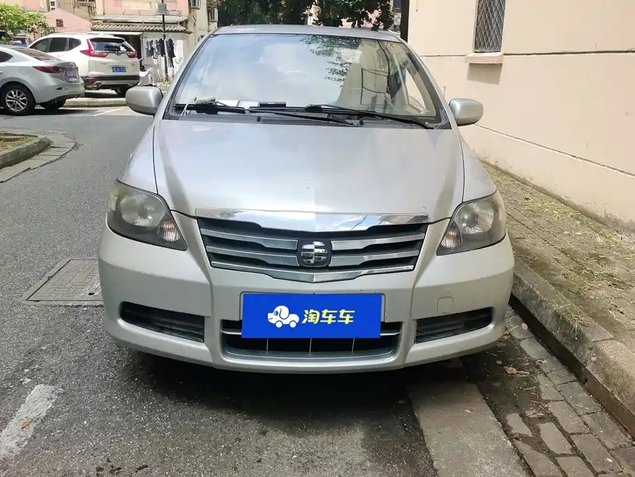 2012 Everus S1
