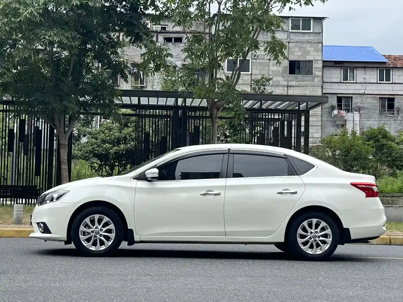 Фото 7 - Nissan Sylphy
