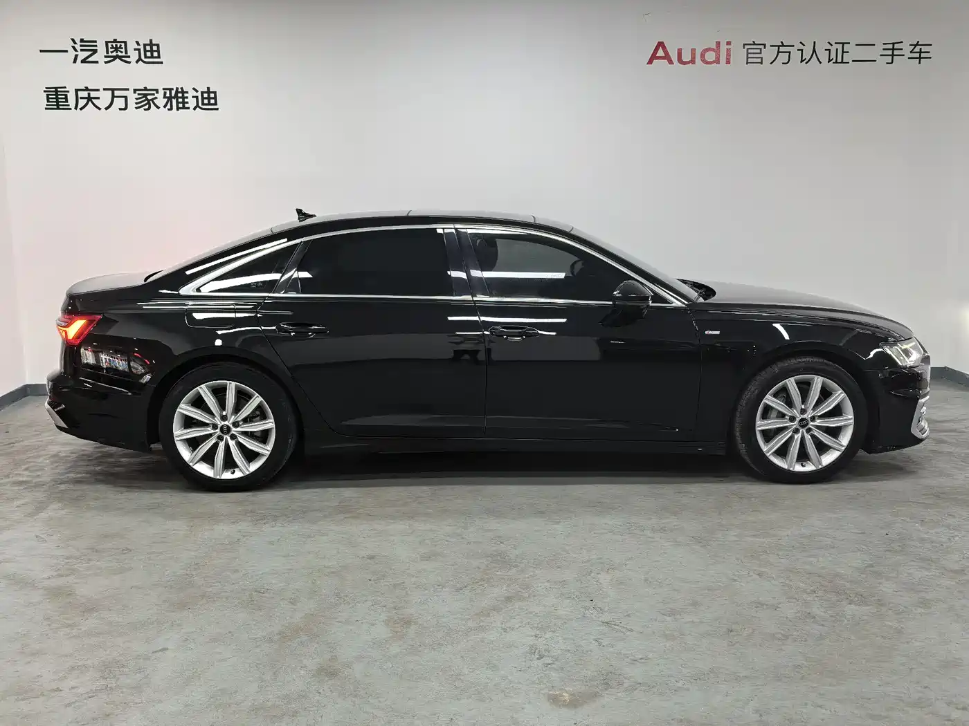 Audi A6L 2023 45 TFSI Premium Selection Dynamic фото 8