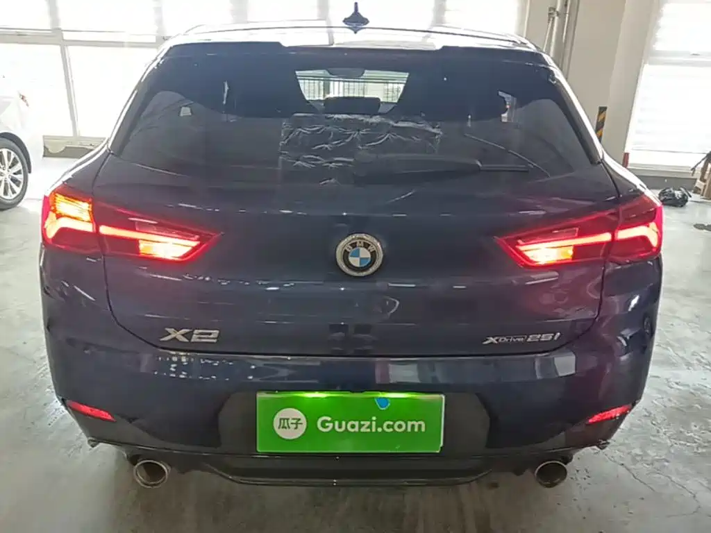 Photo 6 - BMW X2