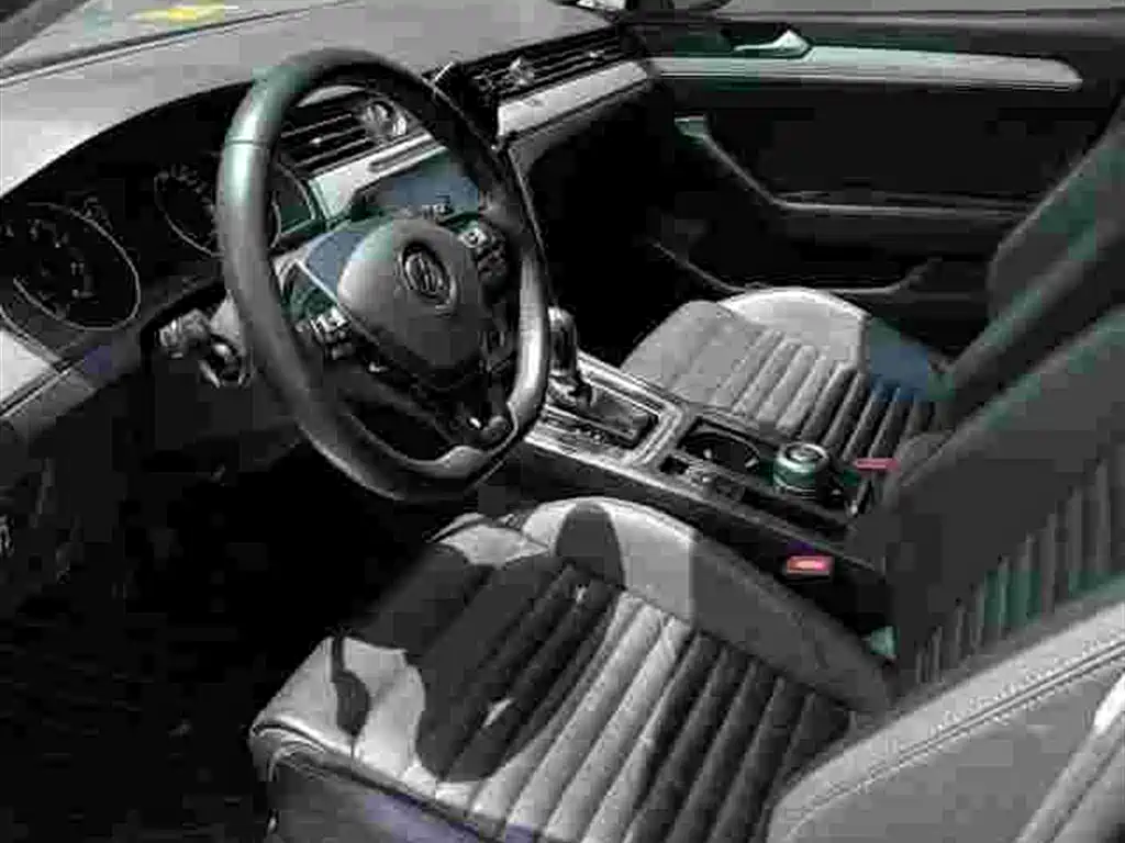 Фото 7 - Volkswagen Magotan