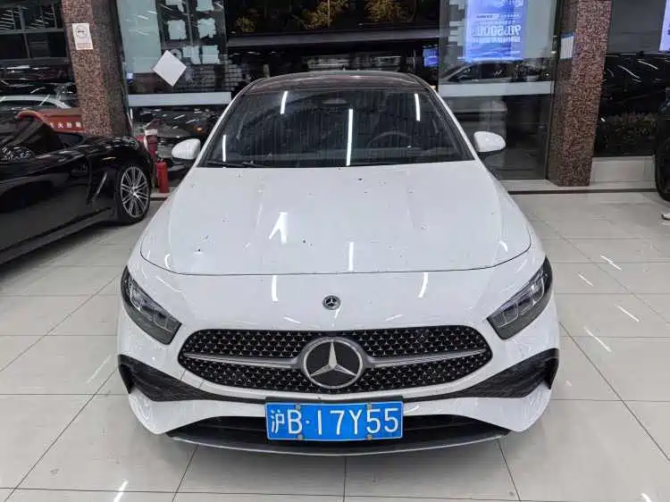 Mercedes-Benz A-Class 2023 A 200 L Fashion фото 2