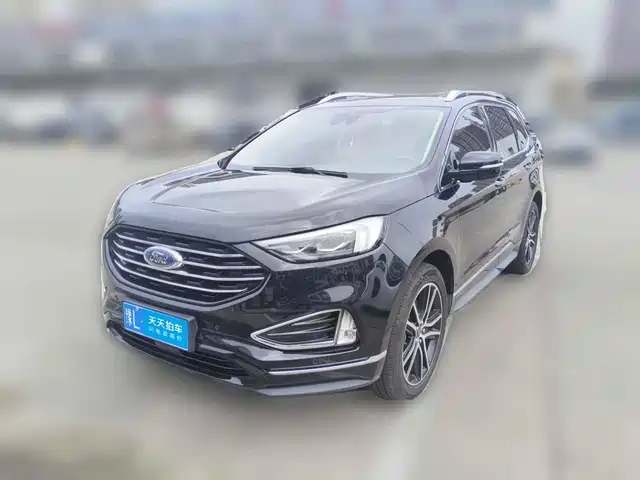 Ford Edge 2020 EcoBoost 245 2WD Luxury 7-Seater — фото 1