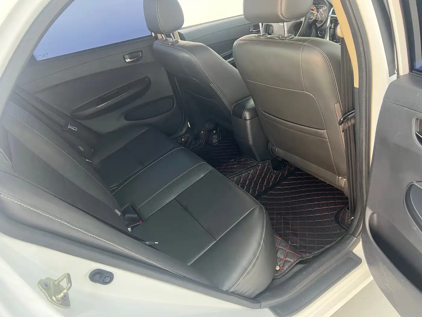 BYD F3 2020 1.5L Manual Premium Edition фото 5