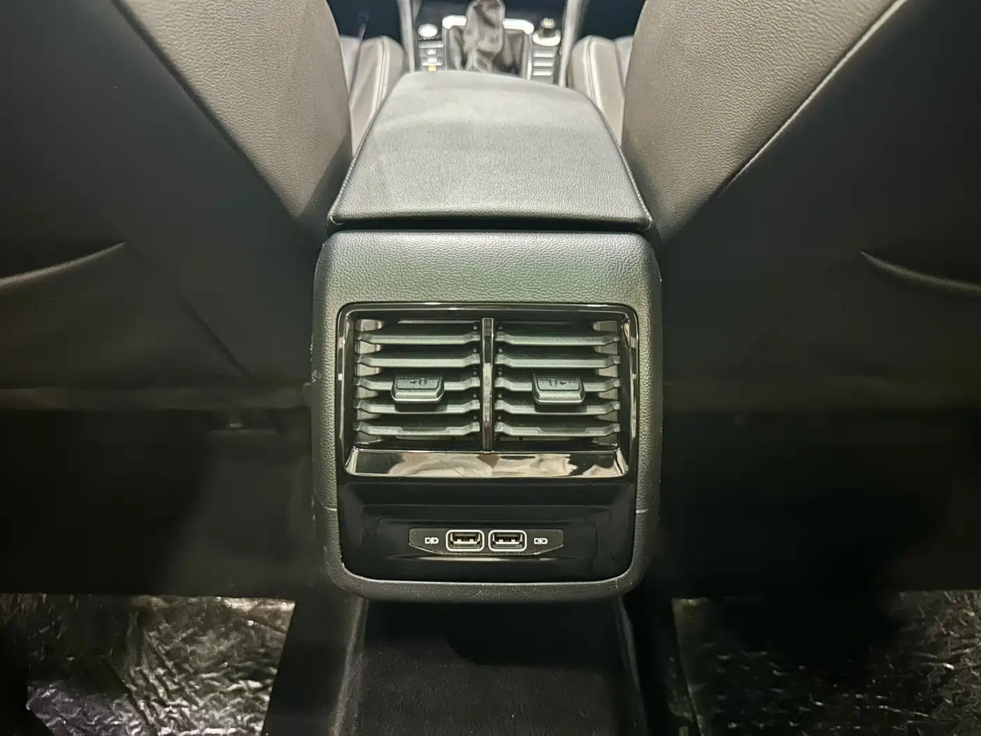 Volkswagen Sagitar 2020 200TSI DSG Comfort China VI фото 17
