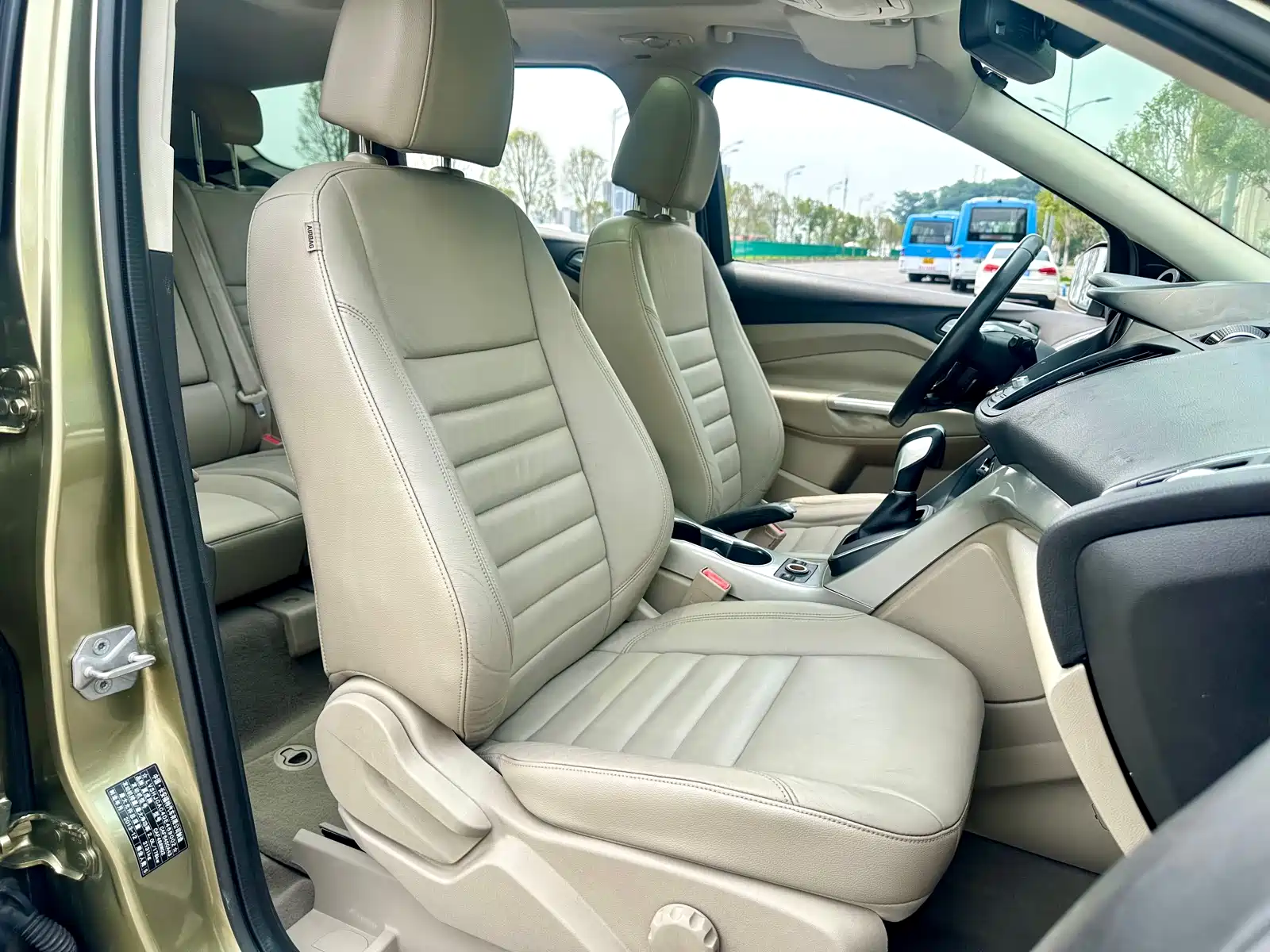 Photo 37 - Ford Kuga