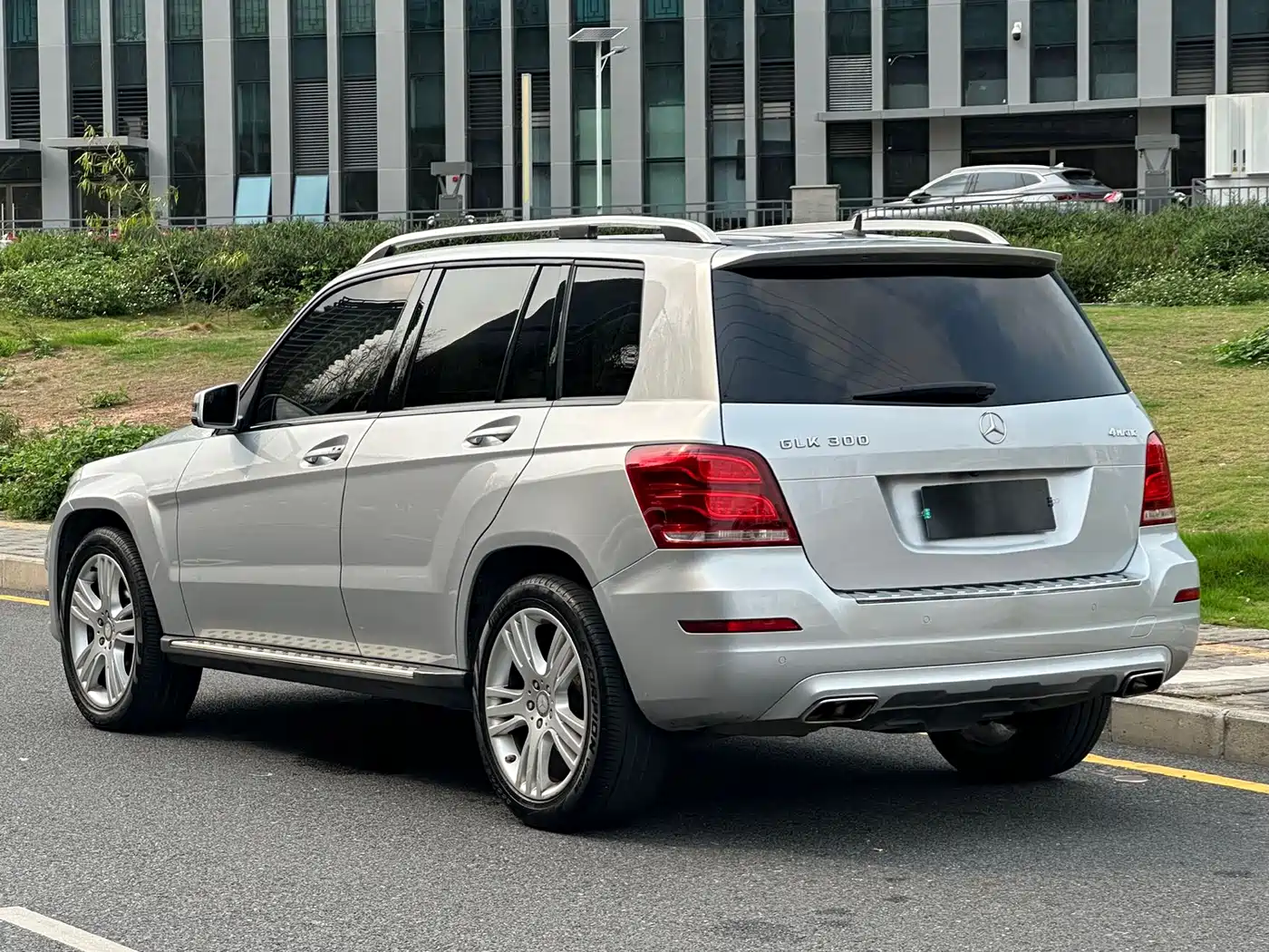 Mercedes-Benz GLK-Class 2013 GLK 300 4MATIC Dynamic фото 4
