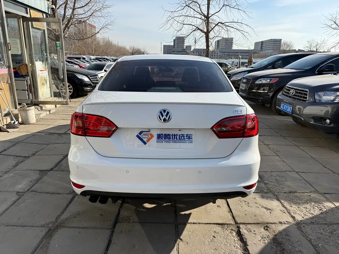 Volkswagen Sagitar 2013 2.0TSI GLI фото 6