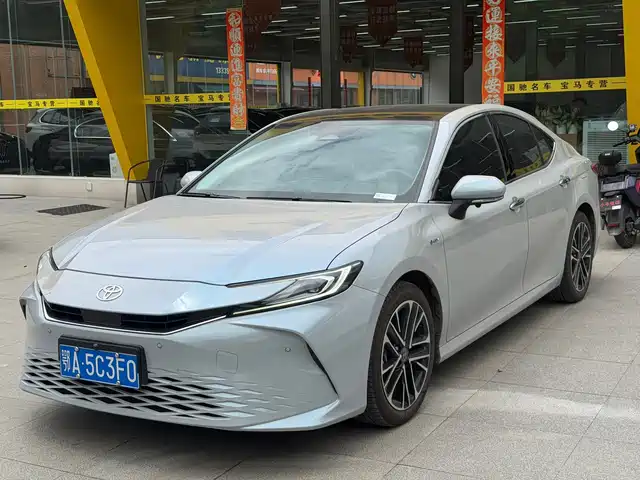 Toyota Camry 2024