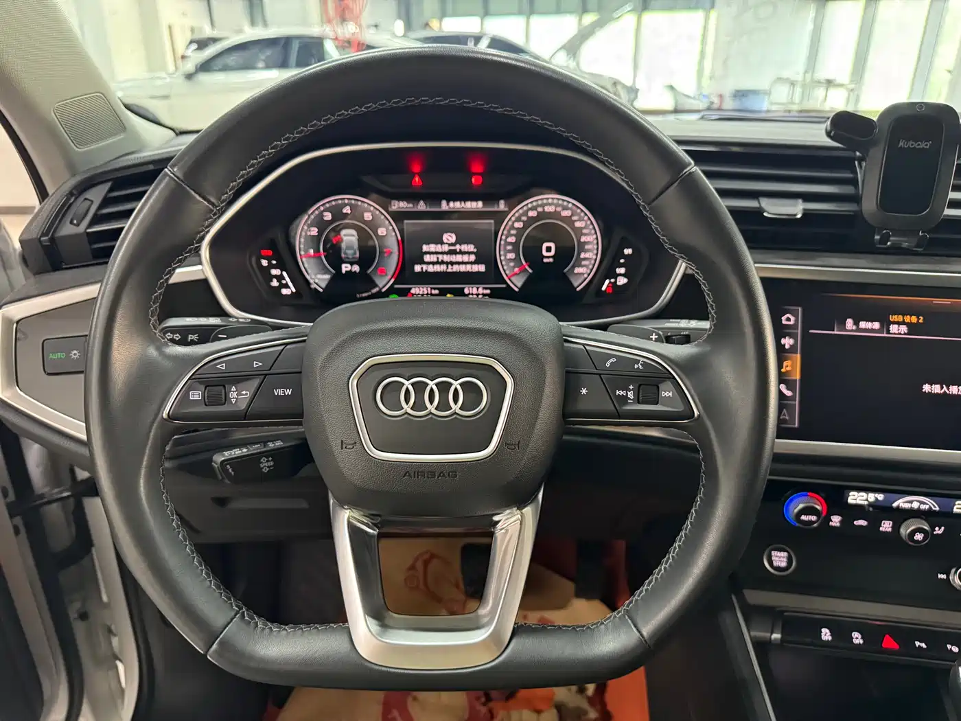 Audi Q3 2023 35 TFSI Fashion Dynamic (1.4T) фото 21