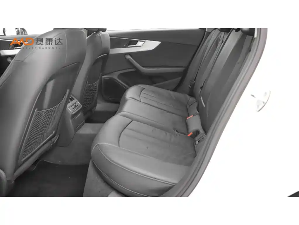 Audi A4L 2018 30th Anniversary 40 TFSI Fashion фото 7