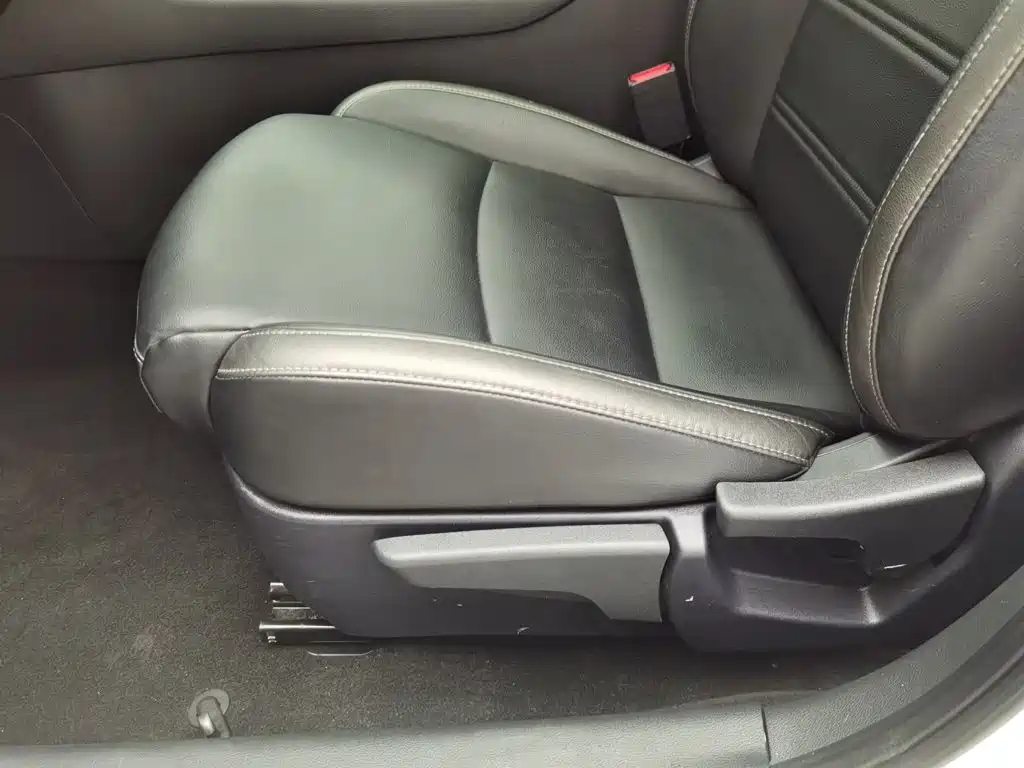 Nissan SYLPHY, миниатюра 20