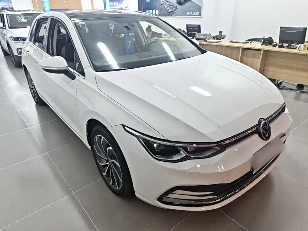 Volkswagen Golf 2024 2023 Facelift 280TSI DSG Pro