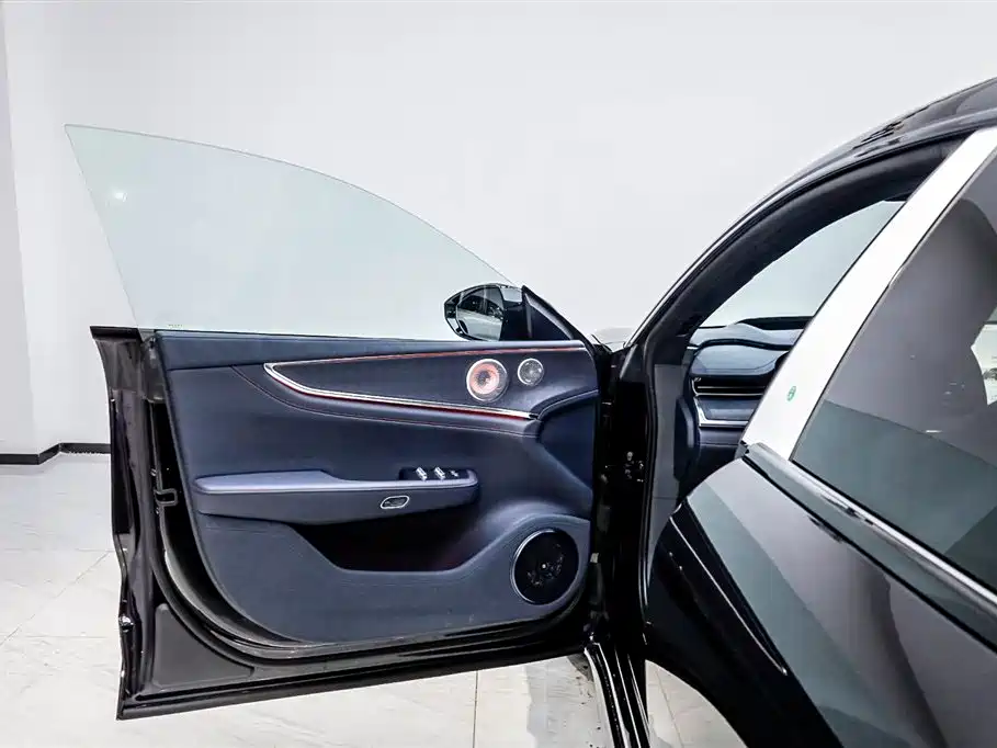 ZEEKR EXTREME KRYPTON 001