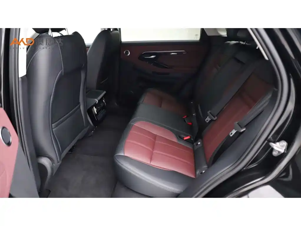 Land Rover Range Rover Evoque 2023 Range Rover Evoque L 249PS Luxury Edition фото 7